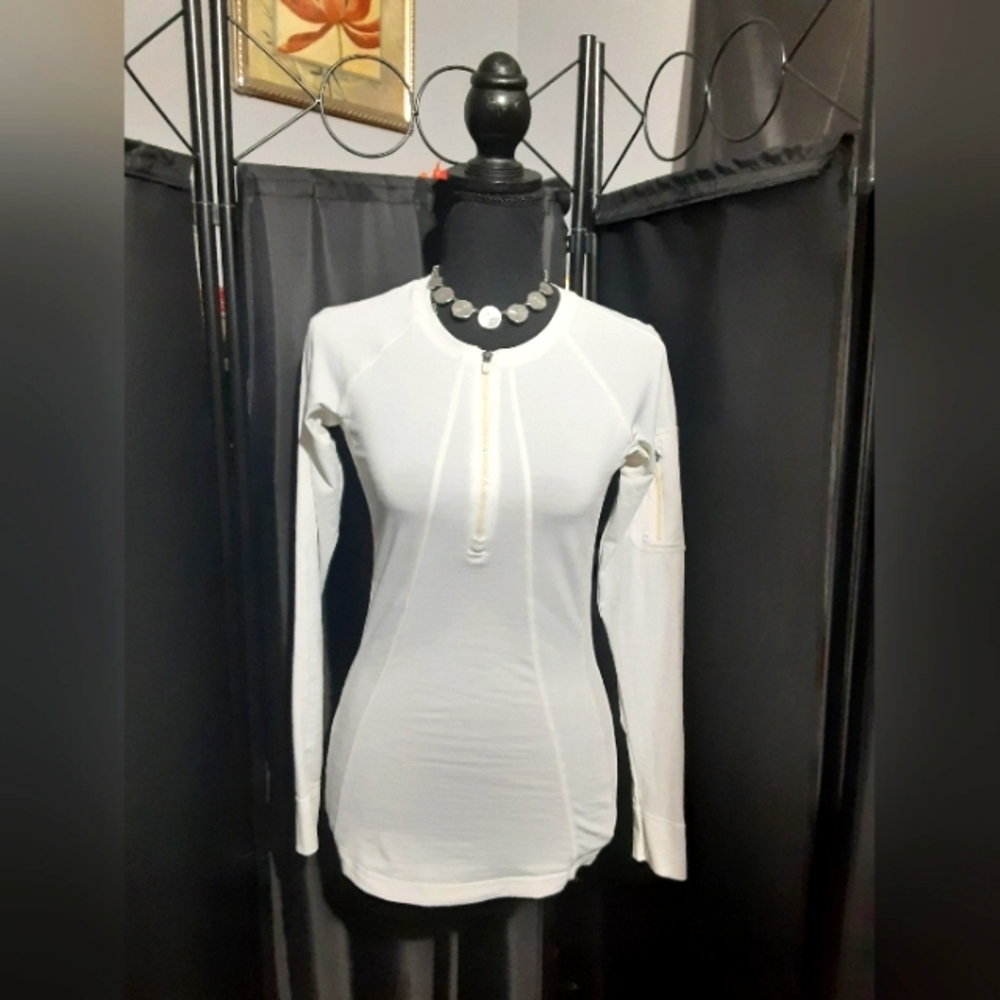 Athleta White Long Sleeve Women's Fitted Track Top Quarter Zip Size S Active